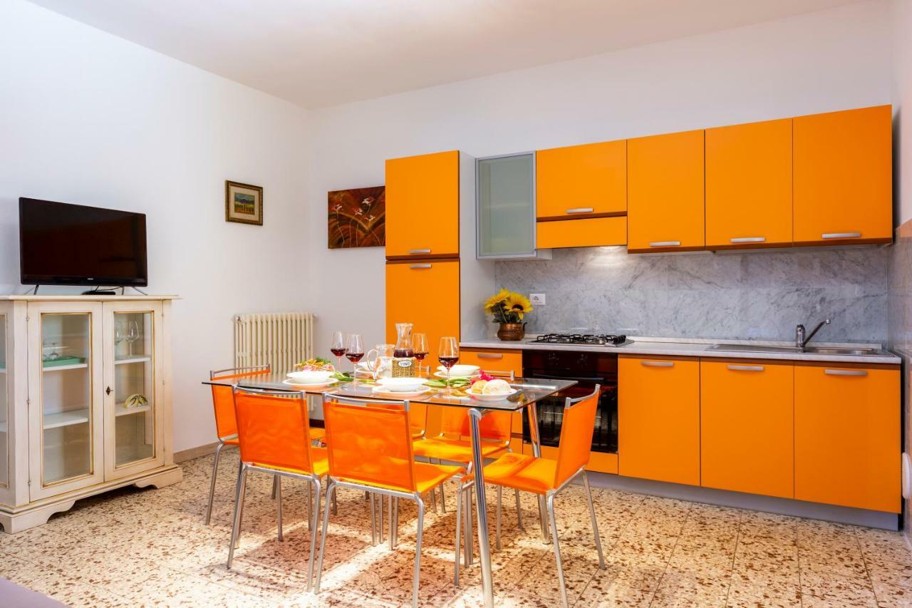Casa Donatella Apartment Montecchio  ภายนอก รูปภาพ